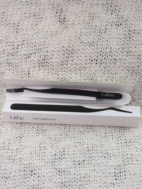 Lithe Beauty False Lash Applicator, One piece tool